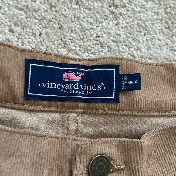 Vineyard Vines corduroy pants - Picture 4 of 5